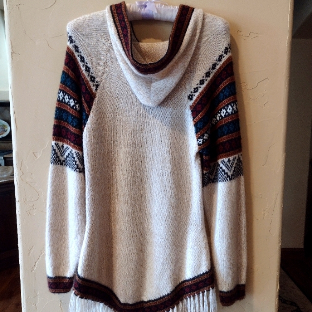 Peruvian Alpaca Knit Sweater - Picture 2 of 5